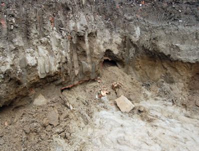 METIN DAĞ - Yalova'da Hristiyanlık Öncesine Ait Mezarlar Bulundu