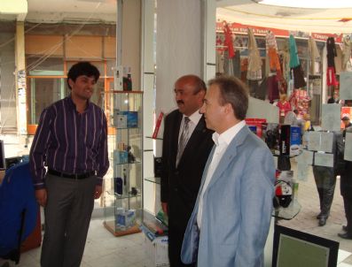 YAŞAR SEVER - Ak Parti İl Başkan Ve Yönetimi Ormanlı'da Esnafla Bir Araya Geldi