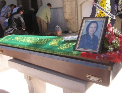 İSMAIL SOYKAN - Doktor Sibel, Son Yolculuğuna Uğurlandı