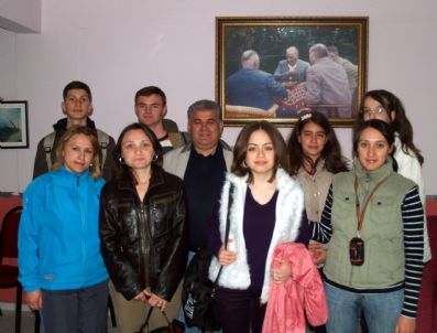 Gelibolu'lu Öğrenci Ve Öğretmenler Macaristan'a Gitti