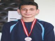 İmam Hatipli Güreş'çi Türkiye 6.'sı Oldu