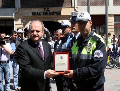 CAFER ŞAHIN - Uşak'ta Trafik Haftası Etkinlikleri