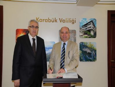 CAN DIREKÇI - Vali Direkçi'den Vali Çakır'a Ziyaret