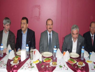 Vali Kocatepe, Kihmed'in Yemeğine Katıldı