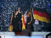 Eurovision 2010'da birinci olan Almanya'nın temsilcisi ile 2. olan Manga'nın geçmişi