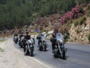 Motosiklet Tutkunlarından Kurtuluş Turu