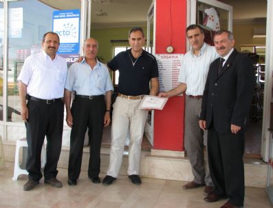 DÜNYA GÜNÜ - Akaryakıt İstasyonu Sahibine Sigara Düşmanı Ödülü