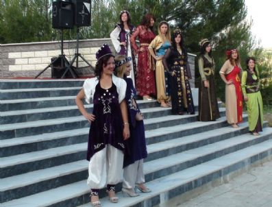 MEHMED ALI SARAOĞLU - Gediz Meslek Yüksekokulu'nda 450 Öğrenci Törenle Kep Giydi