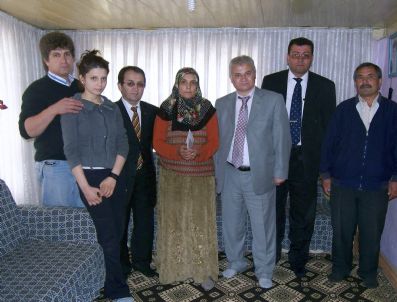 SÜLEYMAN KOÇ - Göçükte Hayatını Kaybeden Maden İşçilerinin Ailelerine Maaş Bağlandı