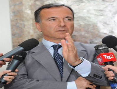 FRANCO FRATTINI - Italy Fm Crısıs