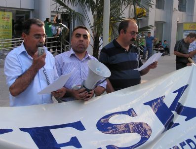 KAMU EMEKÇILERI SENDIKASı - Malatya'da Basın Açıklamaları İle İsralve Terör Saldırısı Kınandı