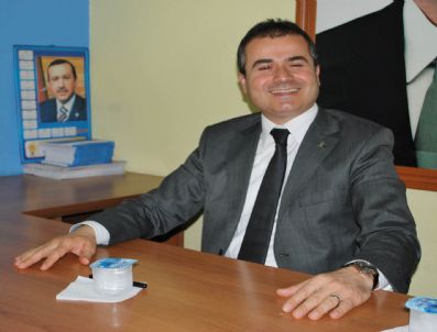 NARLıSARAY - Suat Kılıç: 'Tayyip Erdoğan İdaresindeki Ak Parti Hükümeti Derenin Suyunu Milletin Değirmenine Aktardı'