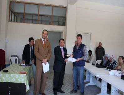 MUSTAFA GÜRDAL - Okuma -yazma Kursunu Tamamlayanlara Sertifika