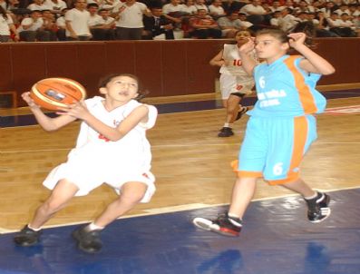 Türkiye Küçük Kızlar Basketbol Şampiyonası Başladı