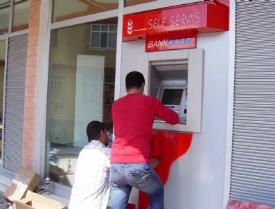 BANKAMATIK - Ziraat Bankası'ndan Hisarcık'a Yeni Atm Cihazı