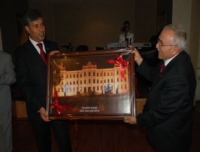 HALIL İBRAHIM AKPıNAR - Bolu Valisi Halil İbrahim Akpınar Kentten Ayrıldı