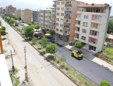 Iğdır'da Tahrip Olan Yollar Asfaltlanıyor