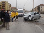 Kütahya'da trafik kazası : 3 Yaralı