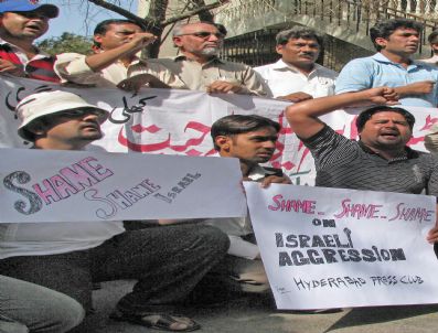KARACHI - Pakıstan Protest Israel