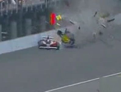 Paramparça olan araçtan sağ çıktı