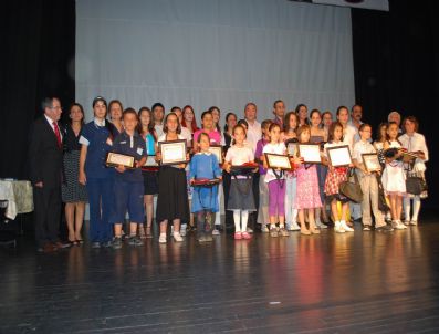 TAYTAN - Salihli'de Anne Sütünün Önemi Konulu Resim Yarışması