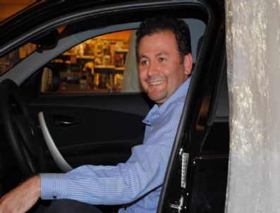 SERKAN SEYHAN - Zafer Plaza'dan Bmw Kazandı