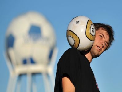 SYDNEY - Australıa Football Jugglıng World Record