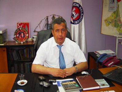 MEHMET AKBAŞ - Belediye Başkanı Mehmet Akbaş'tan Döşeme Açıklaması