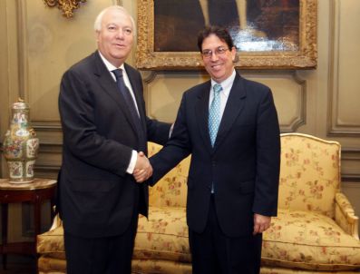 ANGEL MORATINOS - France Spaın Cuba Mınısterıal Meetıng