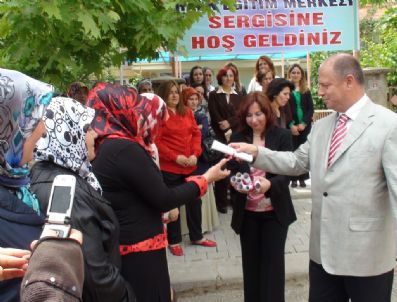 SEYYID KUTUP - Gediz Halk Eğitim Merkezi'nden 171 Kursiyere Belge