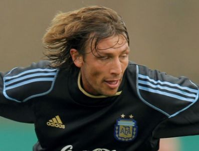 GABRIEL HEINZE - Messi bize kupayı kazandıramaz