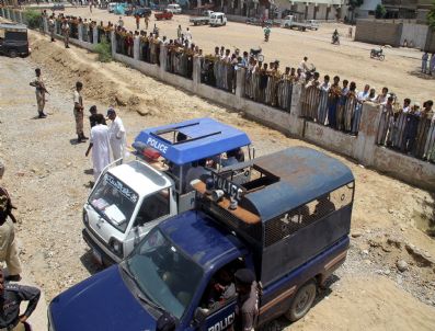 Pakıstan Navy Offıce Bomb Blast
