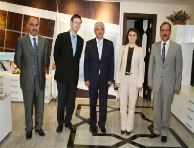 HABIB ARSLAN - Alman Müsteşar Ingo Stender Belediyeyi Ziyaret Etti