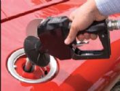 Akaryakıt ürünlerinden 95 oktan kurşunsuz benzine 3 kuruş zam yapıldı.