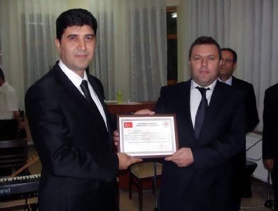 Kırşehir'de Hakim Ve Savcılara Birinci Sınıf Belgeleri Törenle Verildi