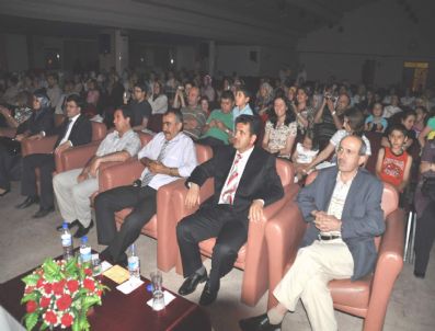 KARDEŞ TÜRKÜLER - Özel Ergin İlköğretim Okulundan ' Türkü Gecesi'