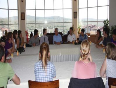 Dünya Gençleri Dpü'de