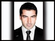 Kenan İmirzalıoğlu'nun babası trafik kazası geçirdi...