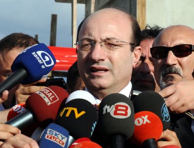 İLHAN CİHANER - Yargıya olan güven sarsılmamalı