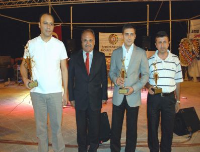 VELI KIŞIOĞLU - Atso Spor Oyunları Birincileri Ödülleri Aldı