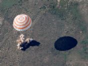 Kazakhstan Soyuz Tma-17 Lands