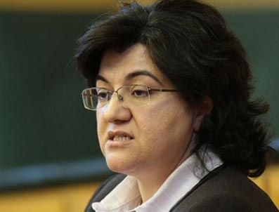 EMINE AYNA - Ölümlerden Başbakan sorumludur