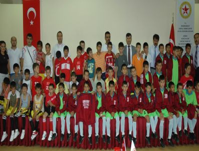 İBRAHIM AVCı - Çocuk Yuvaları Futbol Şenliği