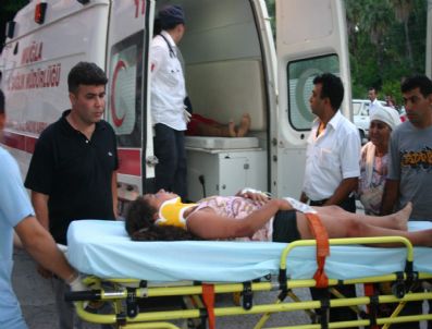 Dalaman'da Trafik Kazası: 3 Yaralı