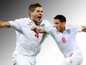 Gerrard ve Lampard kulüplerindeki gibi oynamıyor