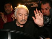 Yazar İlhan Selçuk hayata gözlerini yumdu