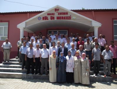 DEMOKRATIK AÇıLıM - Ak Parti Kapürçek İlçe Danışma Toplantısı Yapıldı