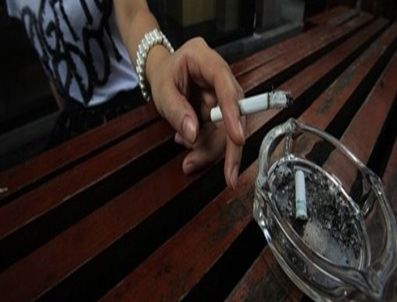 SIGARA YASAĞı - Anayasa Mahkemesi sigaraya karışır mı?