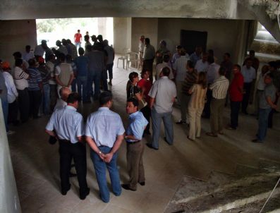 NECDET ÖZEKMEKÇI - Söke Fakülte İnşatının İşçilerine Yemek