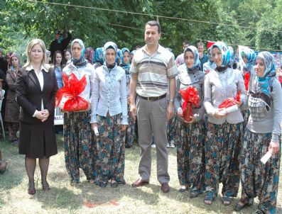 OSMAN ŞEKER - Yörük Çadırında Hem Sergisi